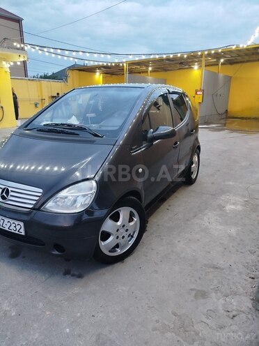 Mercedes A 190 2001, 200,000 km - 1.9 l - Bakı