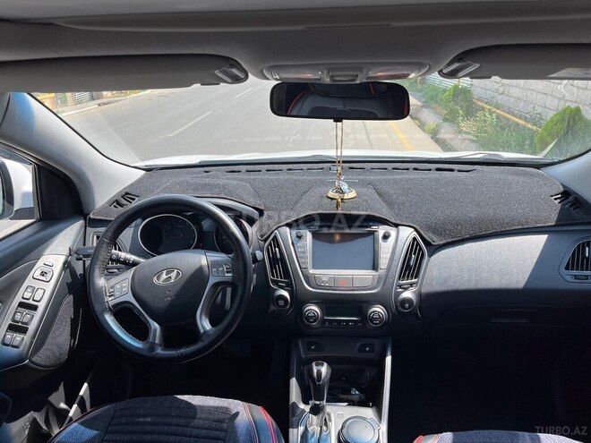 Hyundai ix35 2014, 110,000 km - 2.0 l - Naxçıvan
