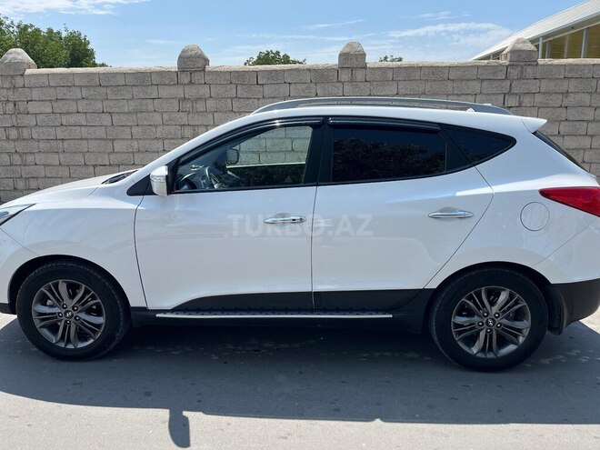 Hyundai ix35 2014, 110,000 km - 2.0 l - Naxçıvan
