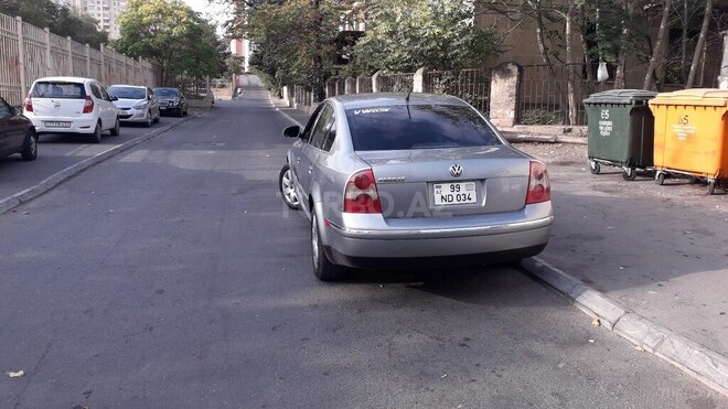 Volkswagen Passat 2004, 247,000 km - 1.8 l - Bakı
