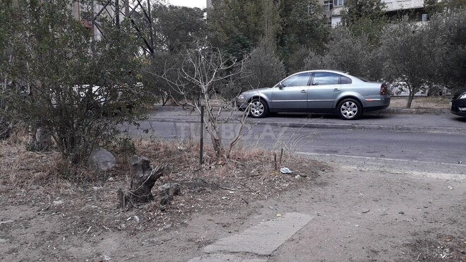 Volkswagen Passat 2004, 247,000 km - 1.8 l - Bakı