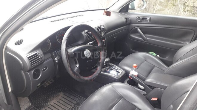 Volkswagen Passat 2004, 247,000 km - 1.8 l - Bakı