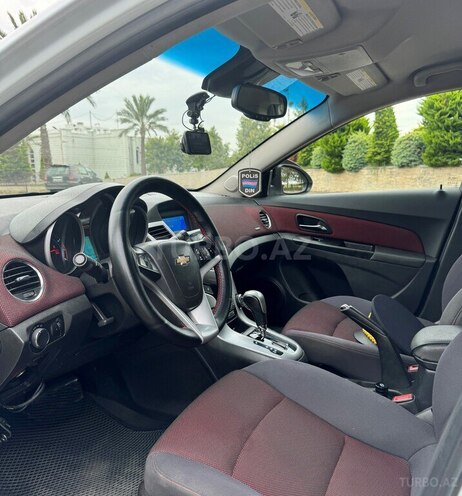 Chevrolet Cruze 2013, 380,000 km - 1.4 l - Astara