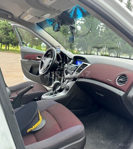Chevrolet Cruze 2013, 380,000 km - 1.4 l - Astara