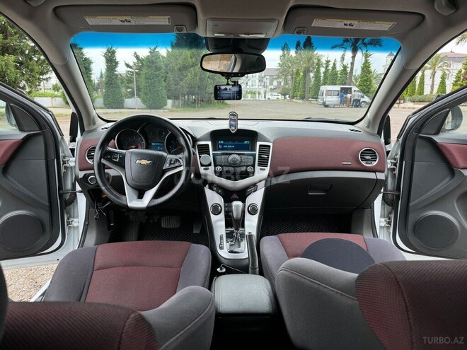 Chevrolet Cruze 2013, 380,000 km - 1.4 l - Astara