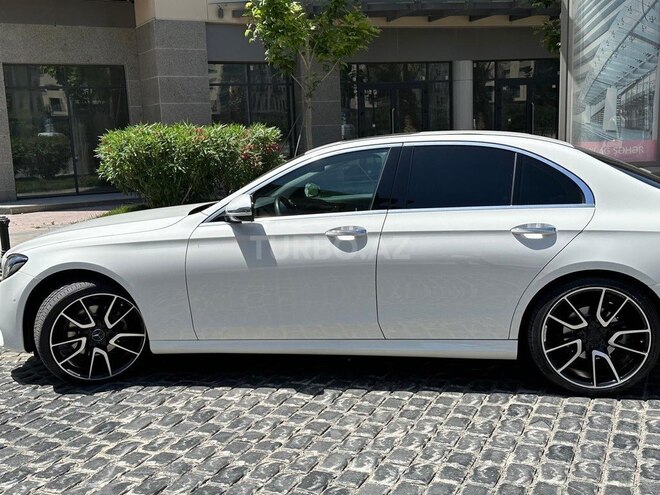 Mercedes E 220 d 2019, 55,000 km - 2.0 l - Bakı