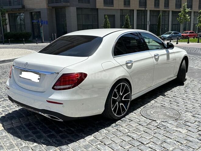 Mercedes E 220 d 2019, 55,000 km - 2.0 l - Bakı