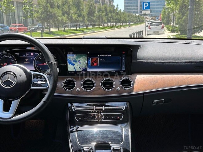 Mercedes E 220 d 2019, 55,000 km - 2.0 l - Bakı
