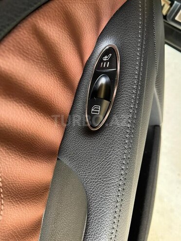 Mercedes E 350 2007, 235,000 km - 3.5 l - Bakı