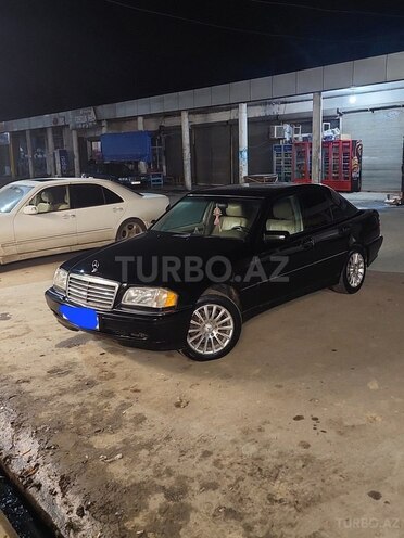 Mercedes C 230 2000, 354,056 km - 2.3 l - Masallı