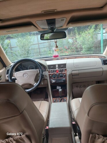 Mercedes C 230 2000, 354,056 km - 2.3 l - Masallı