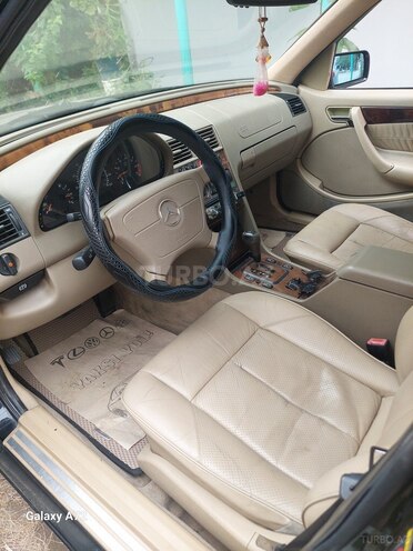 Mercedes C 230 2000, 354,056 km - 2.3 l - Masallı
