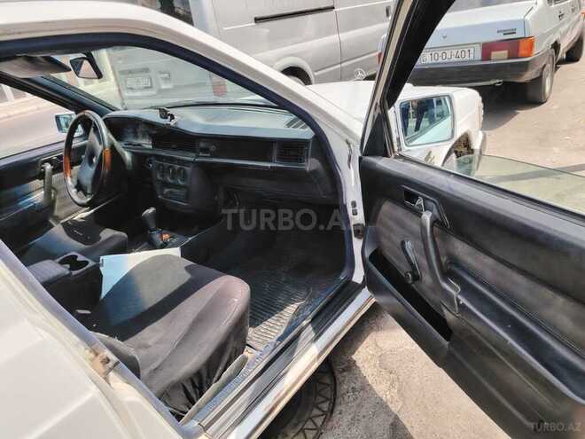 Mercedes 190 1990, 245,000 km - 2.0 l - Bərdə