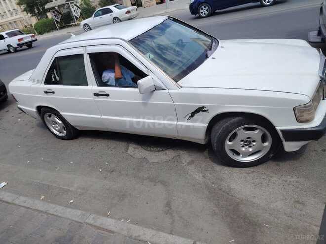 Mercedes 190 1990, 245,000 km - 2.0 l - Bərdə