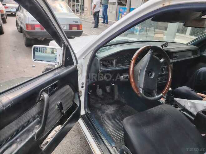 Mercedes 190 1990, 245,000 km - 2.0 l - Bərdə