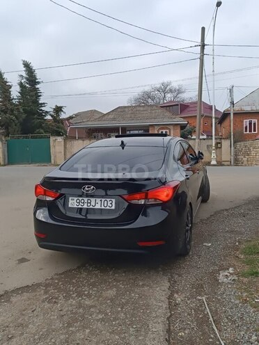 Hyundai Elantra 2015, 134,000 km - 1.8 л - Lənkəran
