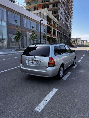 Toyota Corolla 2005, 245,000 km - 1.4 l - Bakı