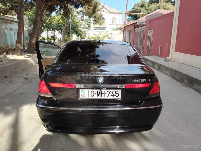 BMW 745 2004, 270,000 km - 4.4 l - Bakı