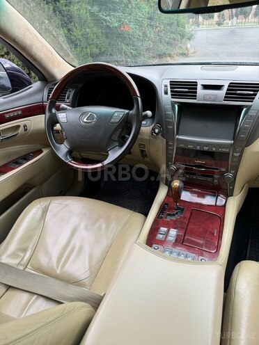 Lexus LS 460 2007, 271,000 km - 4.6 l - Bakı