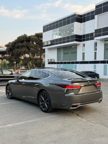 Lexus LS 500-5