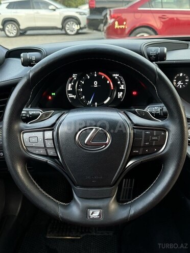 Lexus LS 500-8