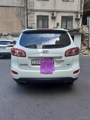 Hyundai Santa Fe 2010, 235,540 km - 2.0 л - Bakı
