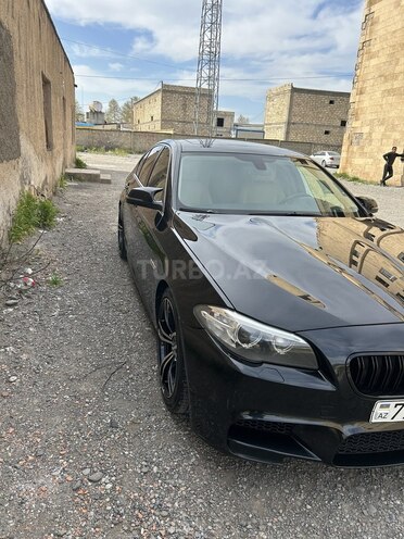 BMW 528 2015, 220,000 km - 2.0 l - Bərdə