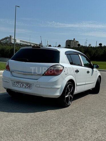 Opel Astra 2005, 256,200 km - 1.7 l - Bakı