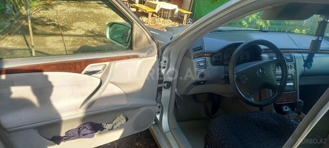 Mercedes E 240 2000, 150,000 km - 2.4 l - Bakı