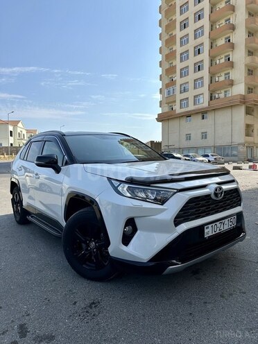 Toyota RAV4 2020, 20,000 km - 2.0 l - Bakı