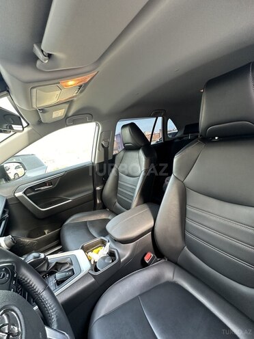 Toyota RAV4 2020, 20,000 km - 2.0 l - Bakı