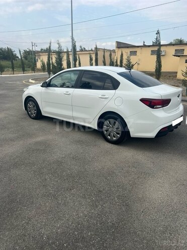 Kia Rio 2020, 39,000 km - 1.6 l - Şirvan