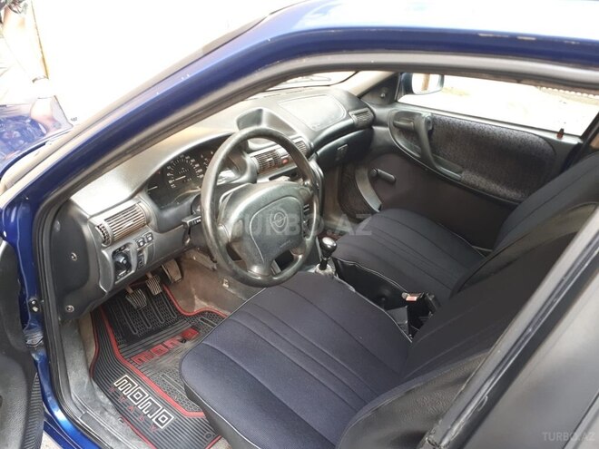 Opel Astra 1996, 207,890 km - 1.6 l - Sumqayıt