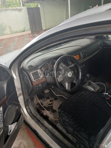 Opel Vectra 2004, 360,000 km - 1.9 l - Tovuz