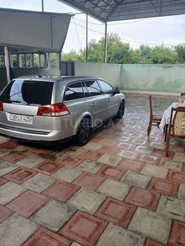 Opel Vectra 2004, 360,000 km - 1.9 l - Tovuz