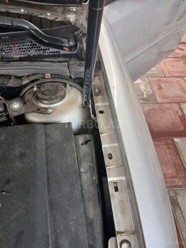 Opel Vectra 2004, 360,000 km - 1.9 l - Tovuz