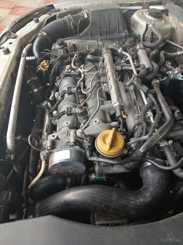 Opel Vectra 2004, 360,000 km - 1.9 l - Tovuz