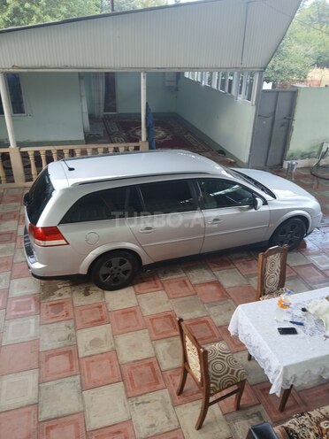 Opel Vectra 2004, 360,000 km - 1.9 l - Tovuz