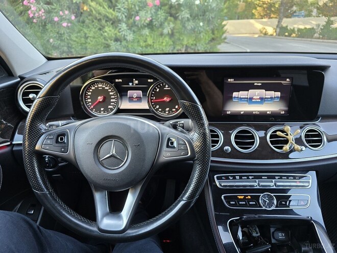 Mercedes E 220 d 2017, 186,000 km - 2.0 l - Bakı