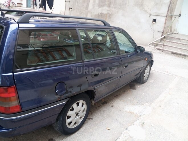 Opel Astra 1997, 380,000 km - 1.6 l - Bakı