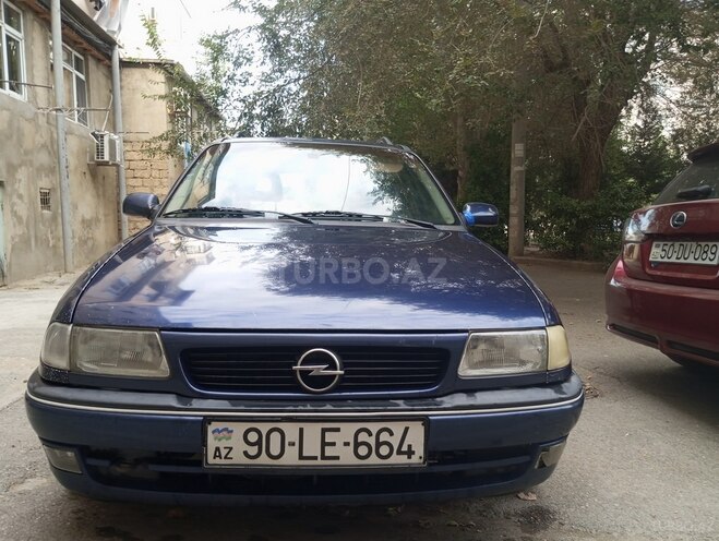 Opel Astra 1997, 380,000 km - 1.6 l - Bakı