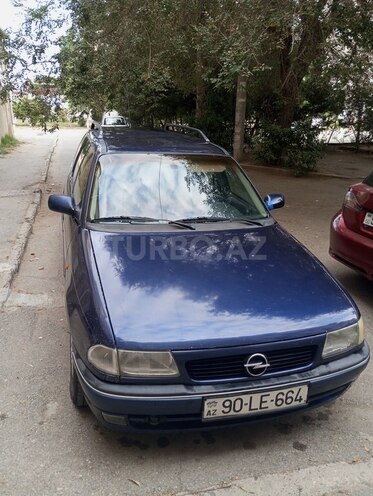 Opel Astra 1997, 380,000 km - 1.6 l - Bakı