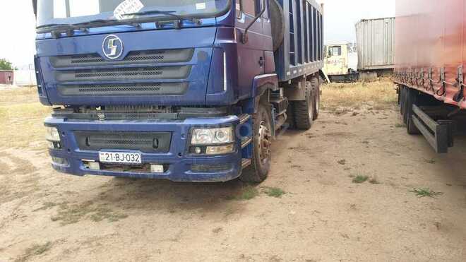 Shacman F2000 2012, 470,000 km - 9.7 l - Gədəbəy