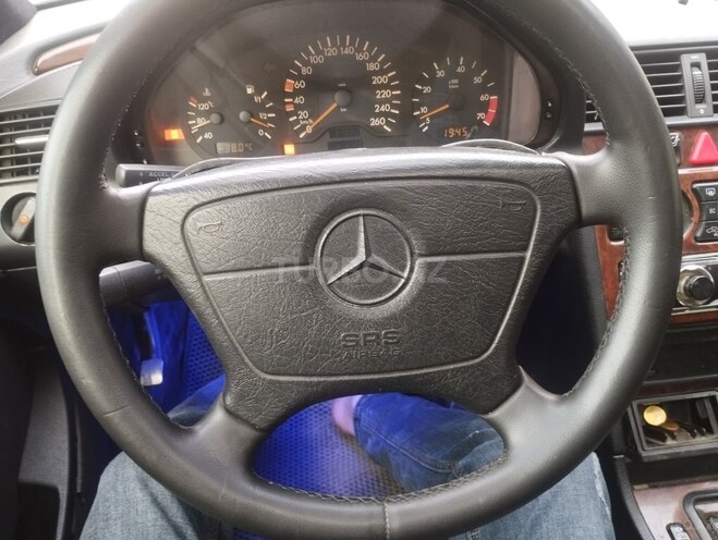 Mercedes C 240 1999, 355,000 km - 2.4 л - Gəncə