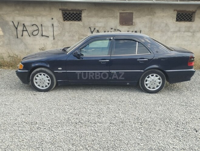 Mercedes C 240 1999, 355,000 km - 2.4 л - Gəncə