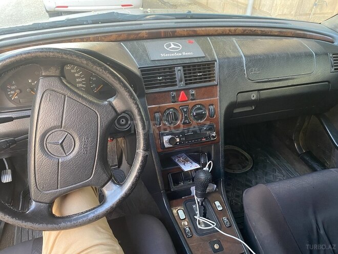 Mercedes C 220 1996, 312,472 km - 2.2 l - Bakı