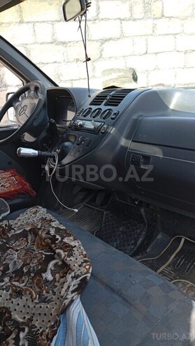 Mercedes Vito 111 1997, 560,000 km - 2.5 л - Yevlax