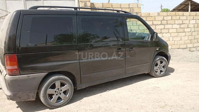 Mercedes Vito 111 1997, 560,000 km - 2.5 л - Yevlax