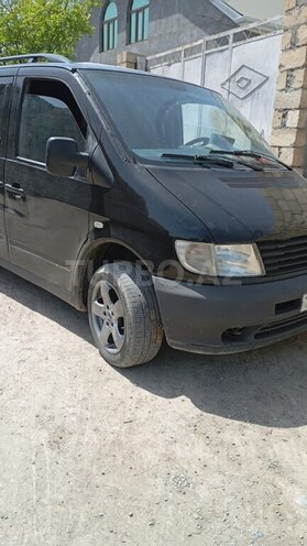 Mercedes Vito 111 1997, 560,000 km - 2.5 л - Yevlax
