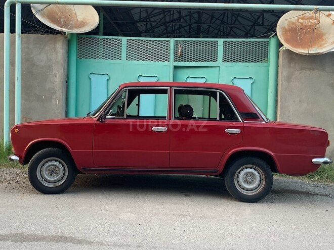 LADA (VAZ) 21011 1978, 90,000 km - 1.5 л - Mingəçevir